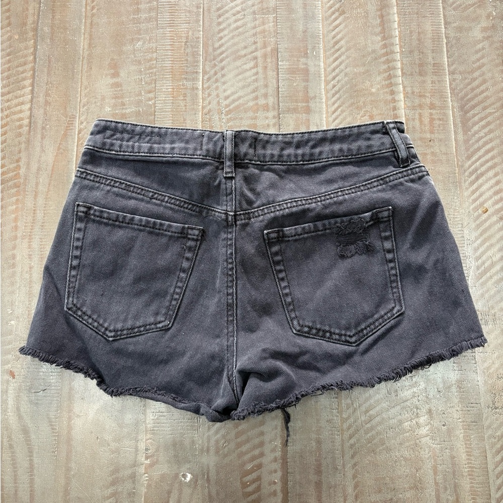 PacSun women’s Black Jean shorts - Picture 4 of 4